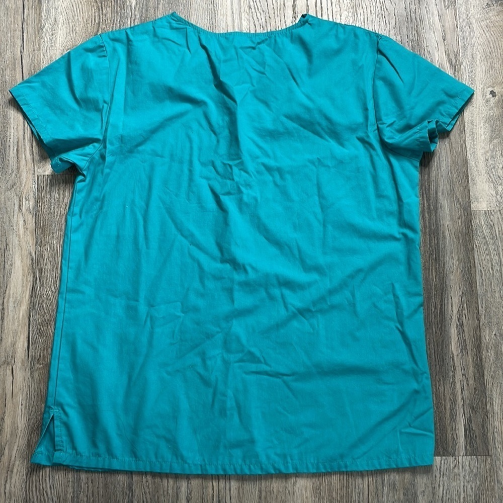 Just Love Women’s Turquoise Medical Scrub Top, size medium - Picture 8 of 8